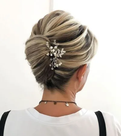 Classic Chignon