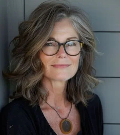 Shaggy Mid-Length Cut