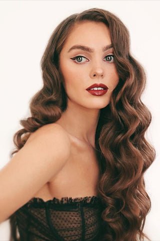 Glamorous Hollywood Waves