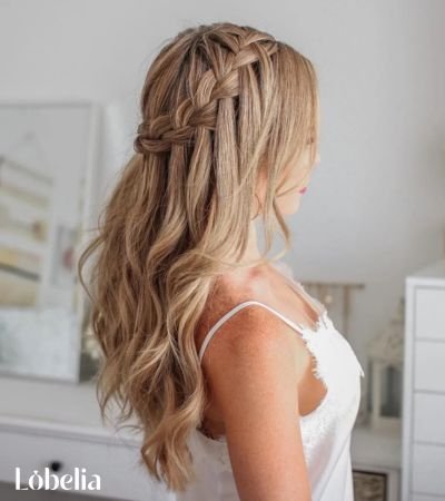 Half-Up Spiral Waves