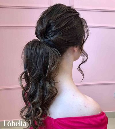 High Ponytail with Curls