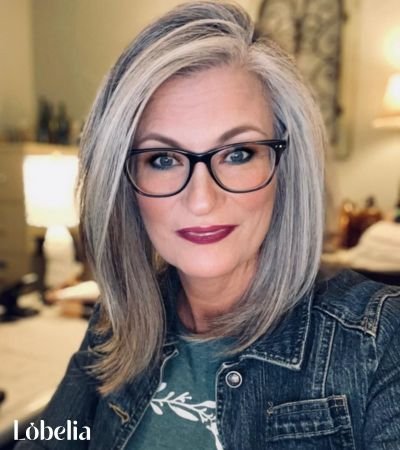 Layered Bob with Side Part