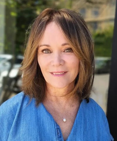 Straight Bob with Middle Part