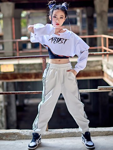 Streetwear Style for Hip-Hop Concerts