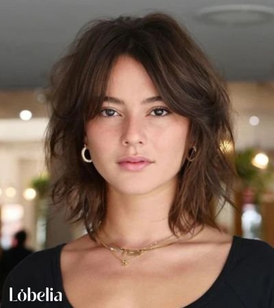 Wavy Bob with Curtain Bangs