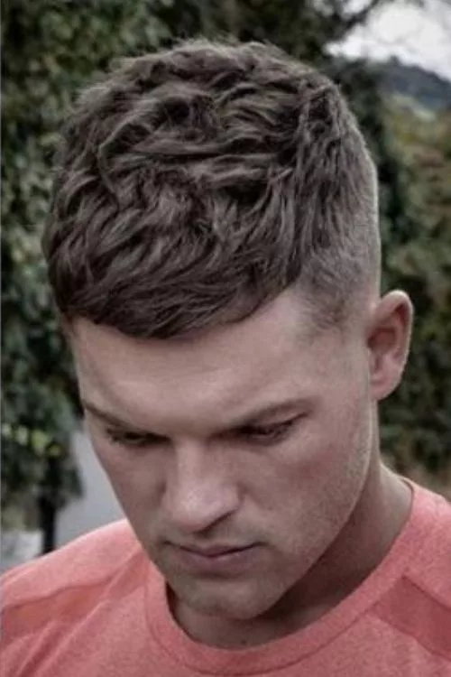 Textured Quiff with Widow’s Peak