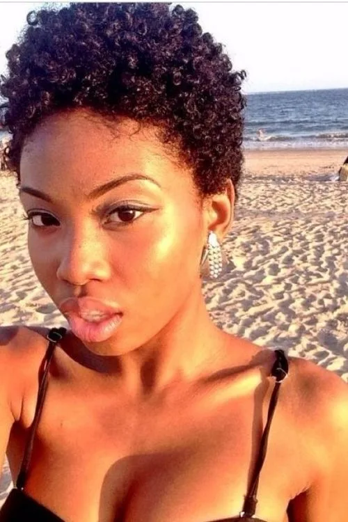 Teeny Weeny Afro (TWA)