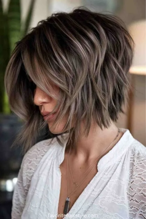 Stacked Short Hair with Razor Ends